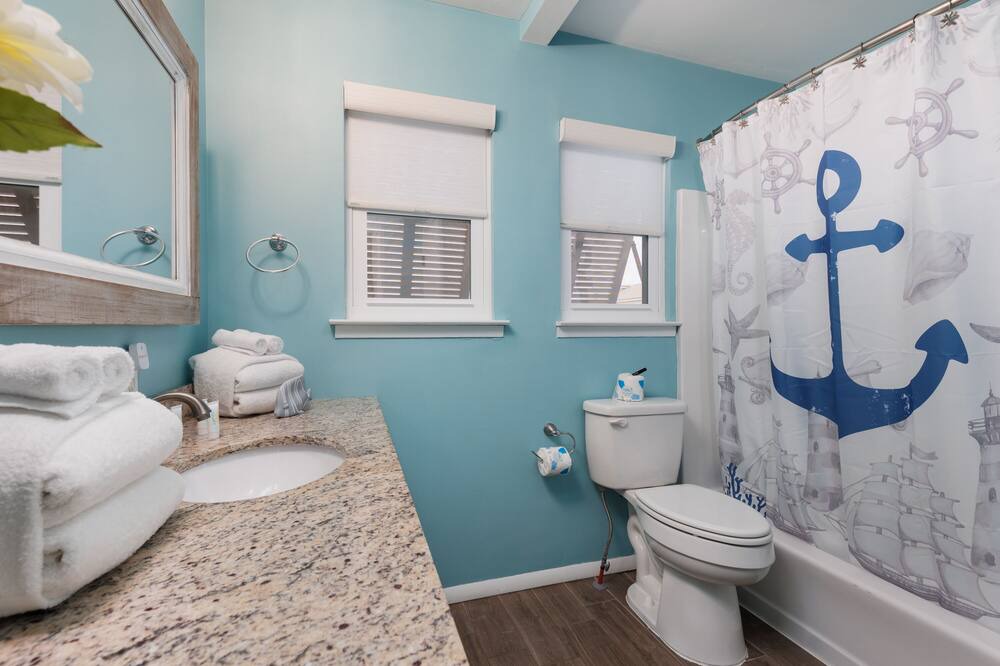 Photo of Bathroom in Fort Morgan