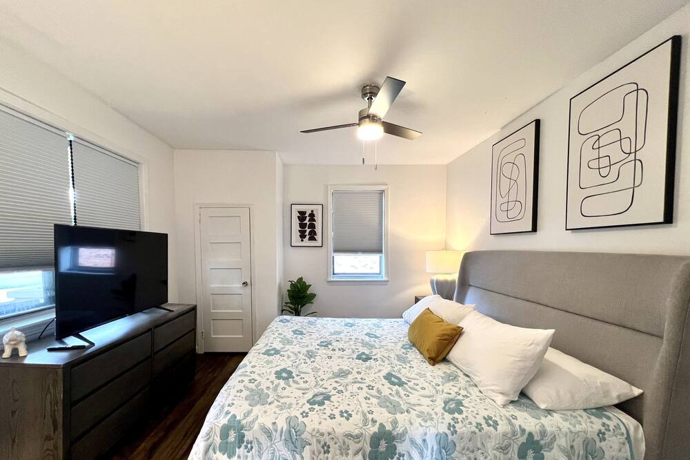 Photo of Bedroom in Clanton