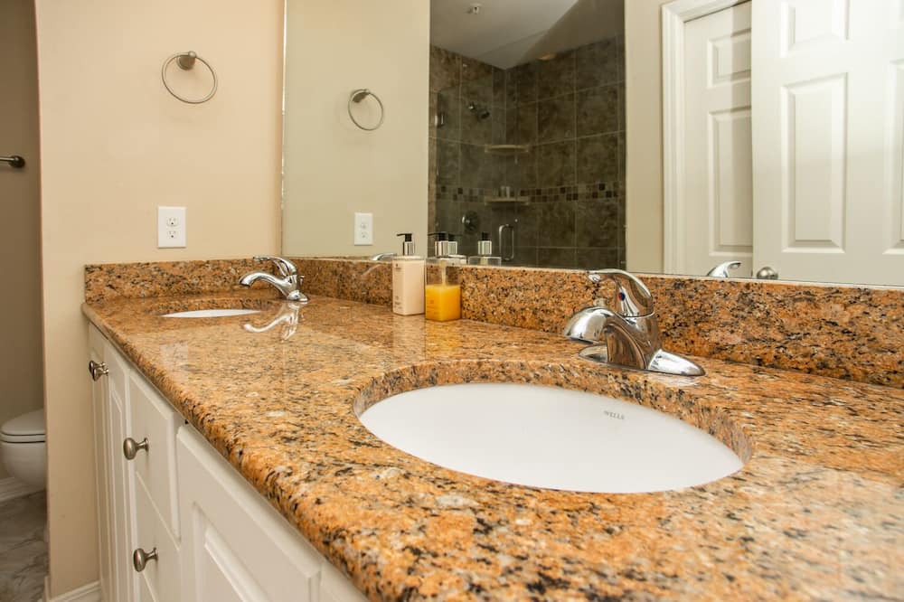 Photo of Bathroom in Innerarity Townhomes