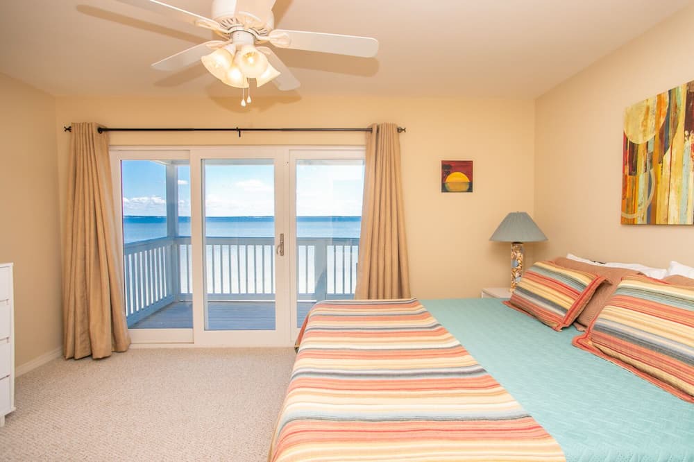 Photo of Bedroom in Innerarity Townhomes