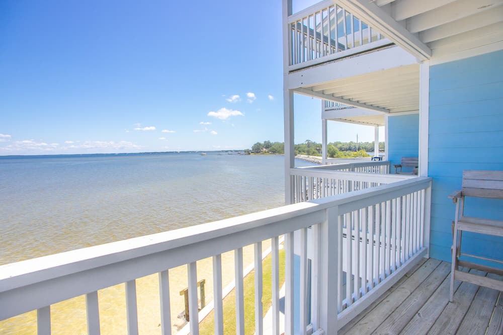 Photo of Outdoor in Innerarity Townhomes