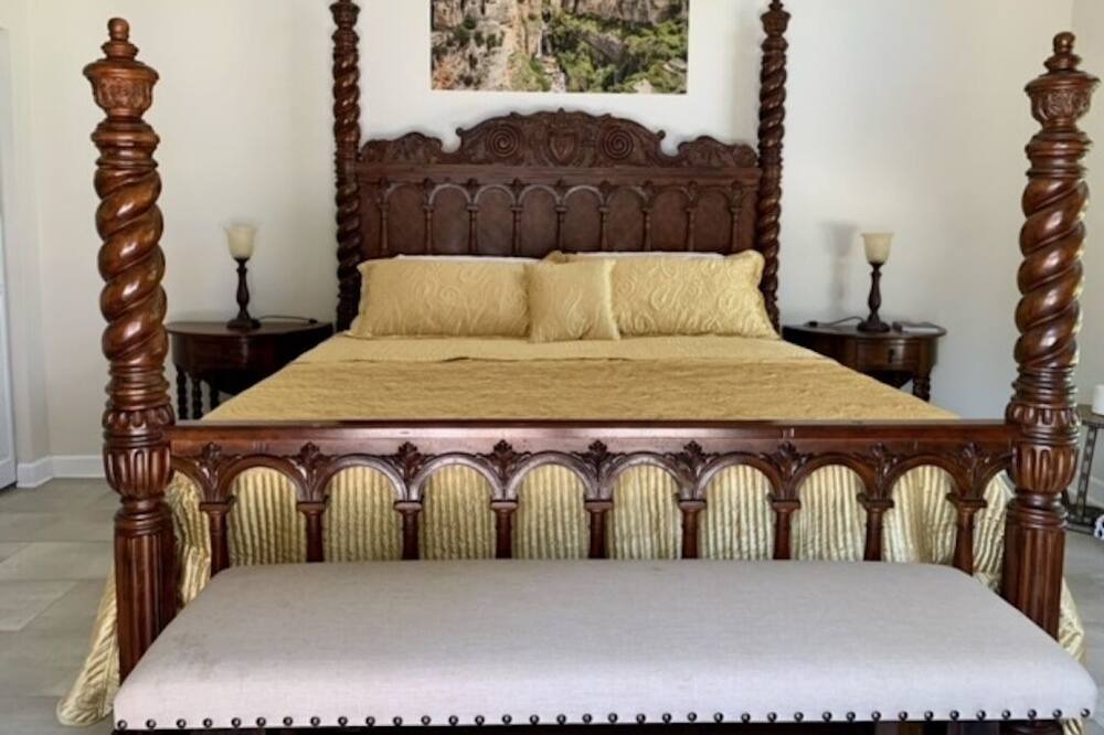 Photo of Bedroom in Sorrento