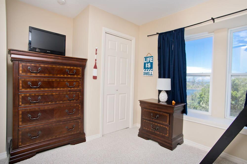 Photo of Others in Innerarity Townhomes