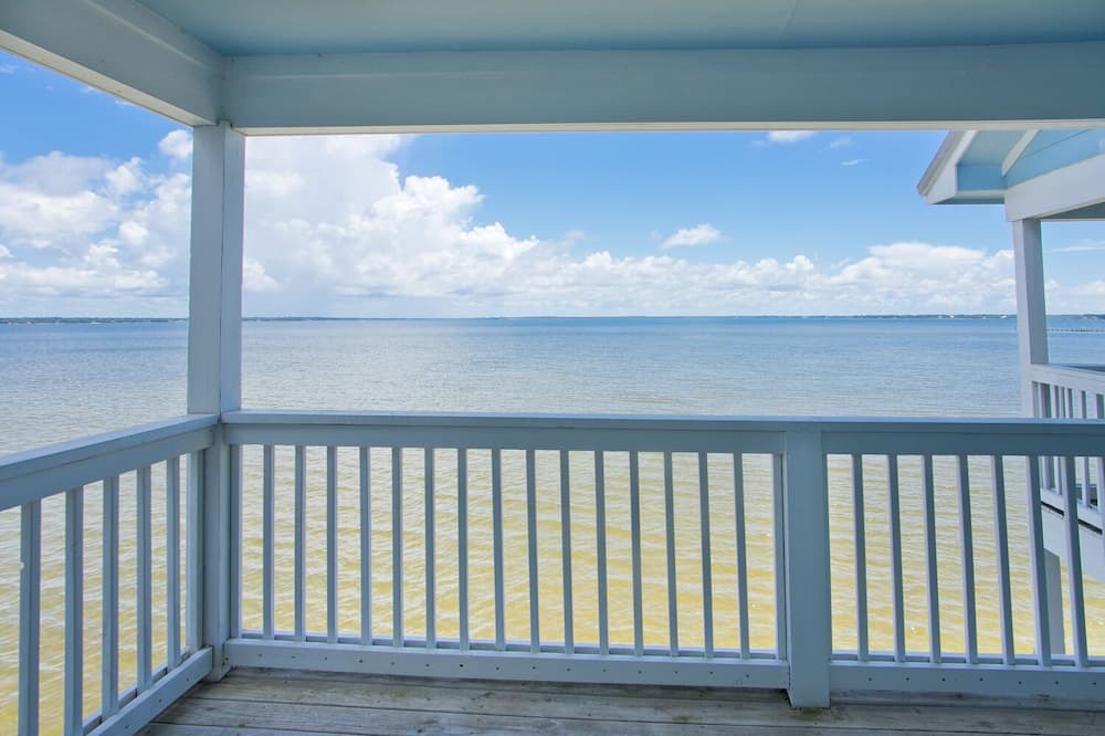 Photo of Outdoor in Innerarity Townhomes