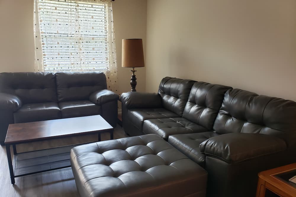 Photo of Livingroom in Palatka