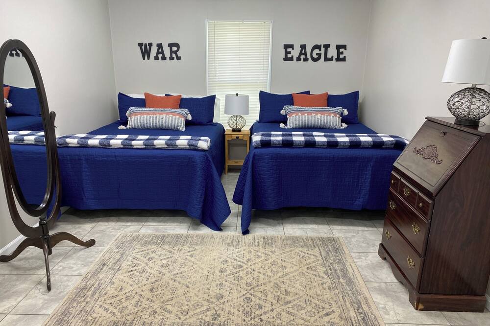 Photo of Bedroom in Auburn