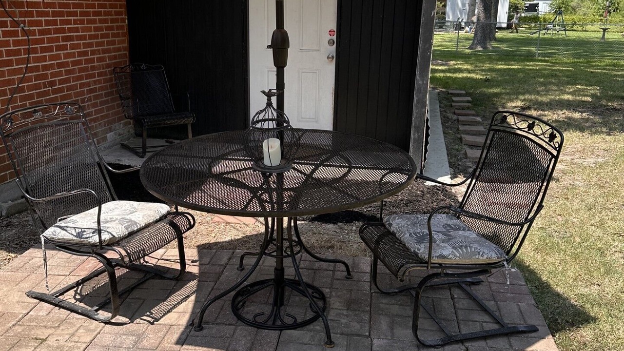 Photo of Patio Balcony in Brownsville-Bawcomville