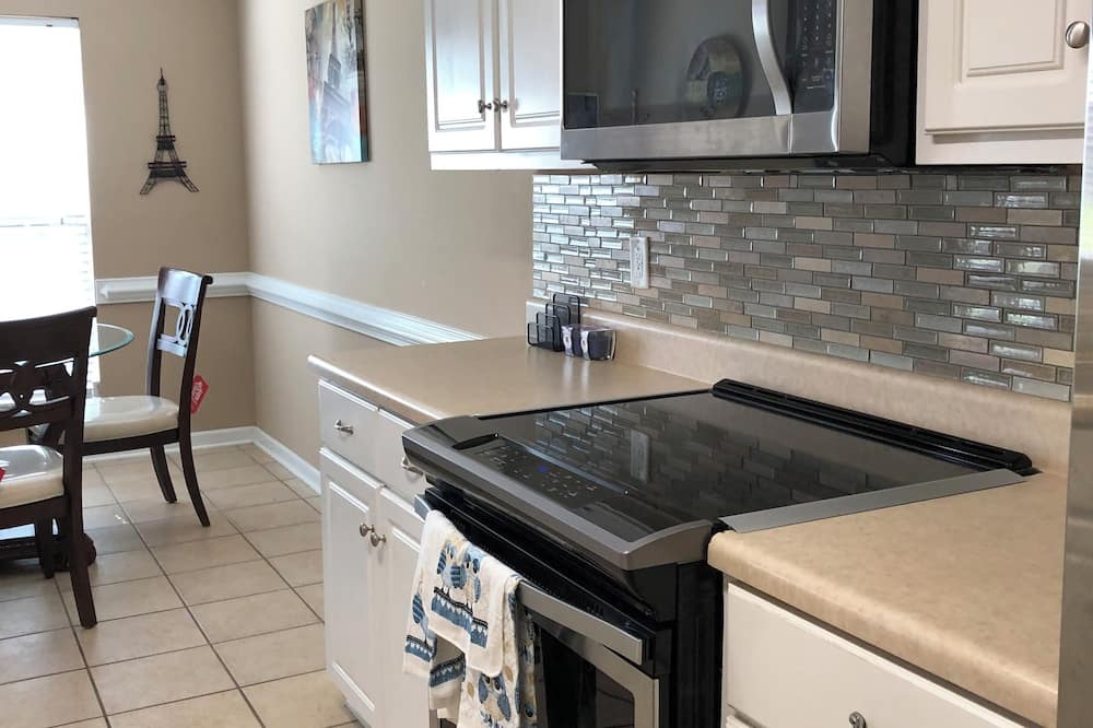 Photo of Kitchen in Grovetown