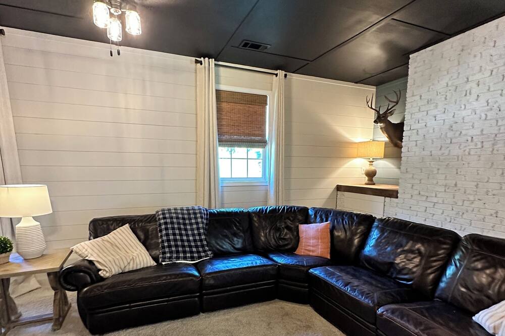 Photo of Livingroom in Duncanville