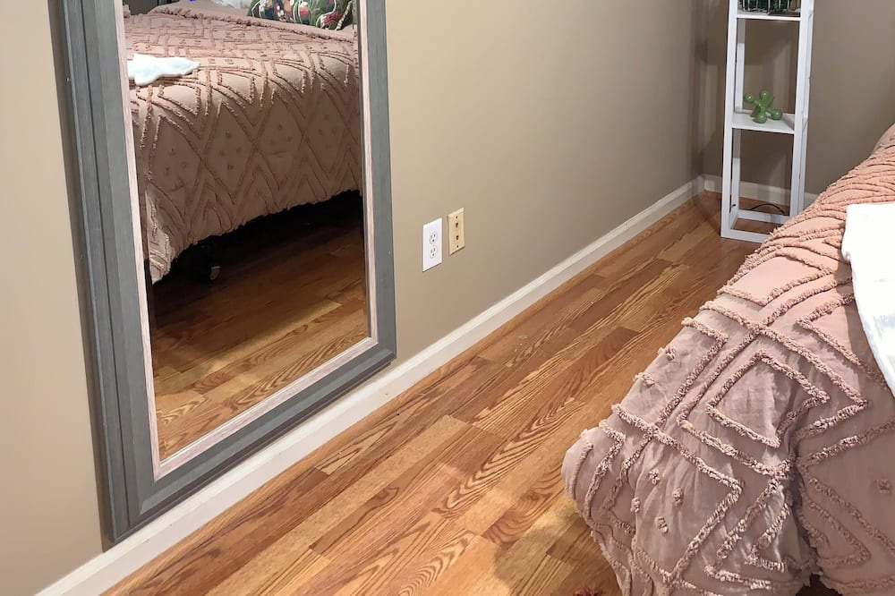 Photo of Bedroom in Calera