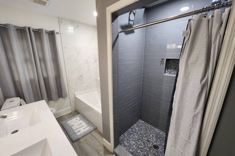 Photo of Bathroom in Decatur