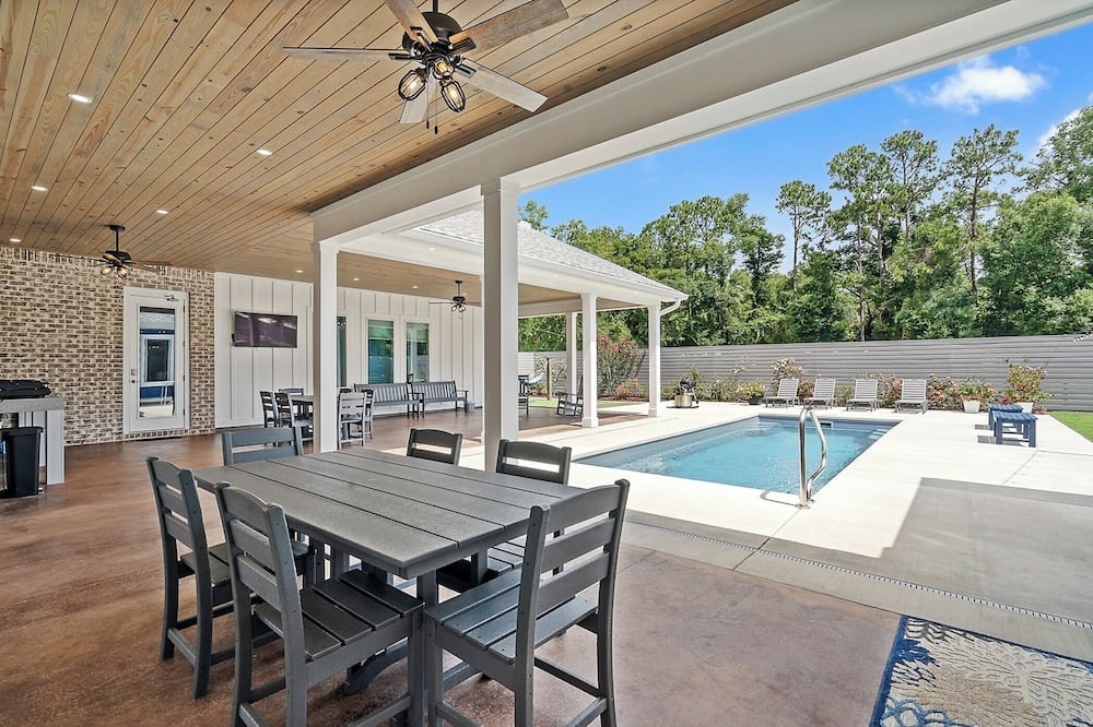 Photo of Outdoor in Foley