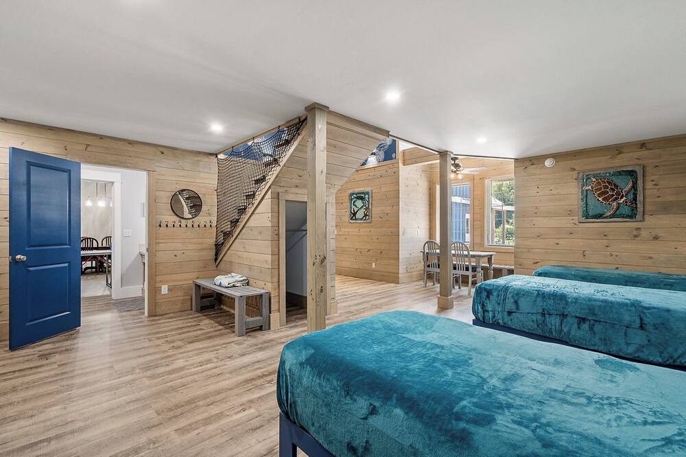 Photo of Bedroom in Foley