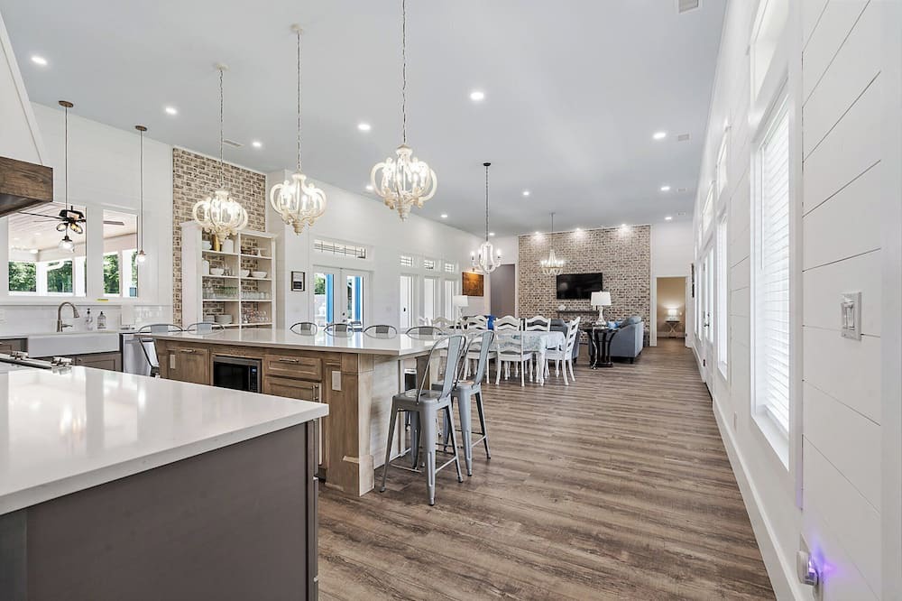 Photo of Kitchen in Foley
