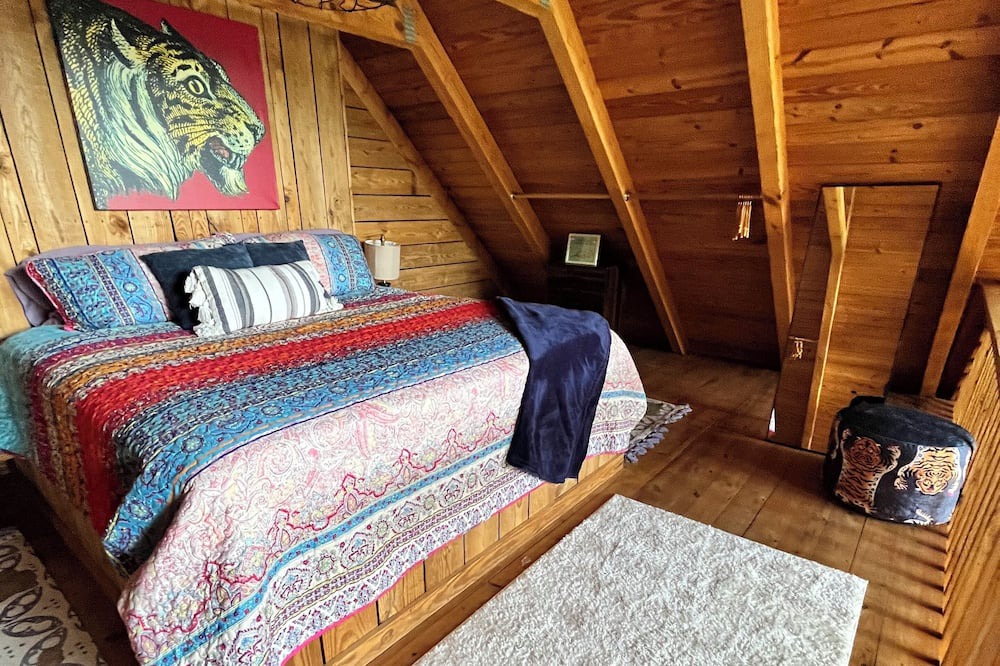 Photo of Bedroom in Six Mile