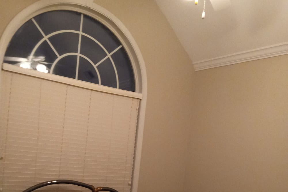 Photo of Bedroom in Pelham