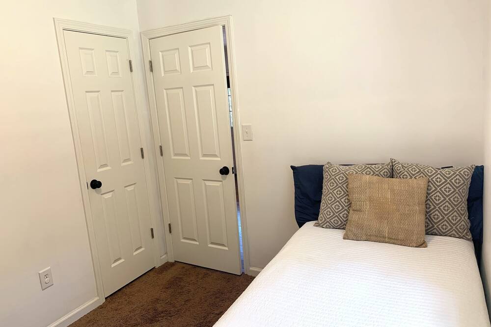 Photo of Bedroom in Watkinsville