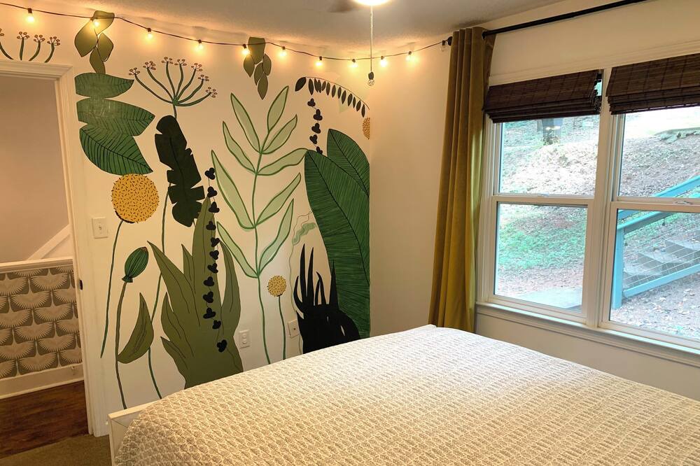 Photo of Bedroom in Watkinsville