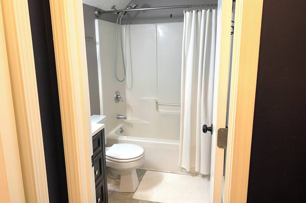 Photo of Bathroom in Watkinsville