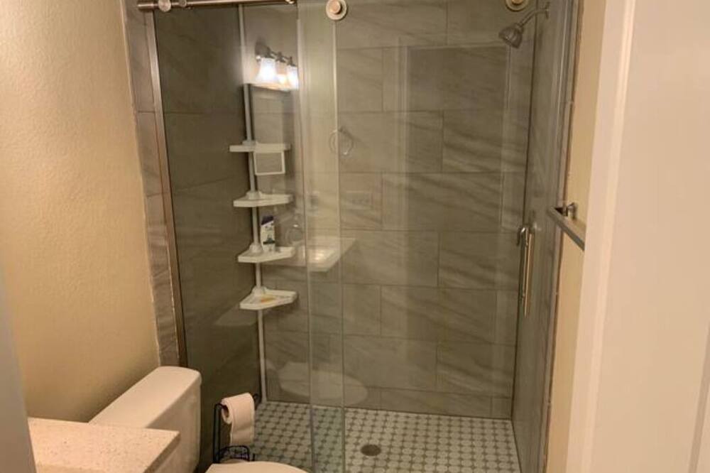 Photo of Bathroom in Deltona Lakes