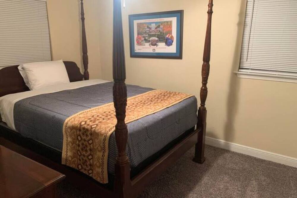 Photo of Bedroom in Deltona Lakes