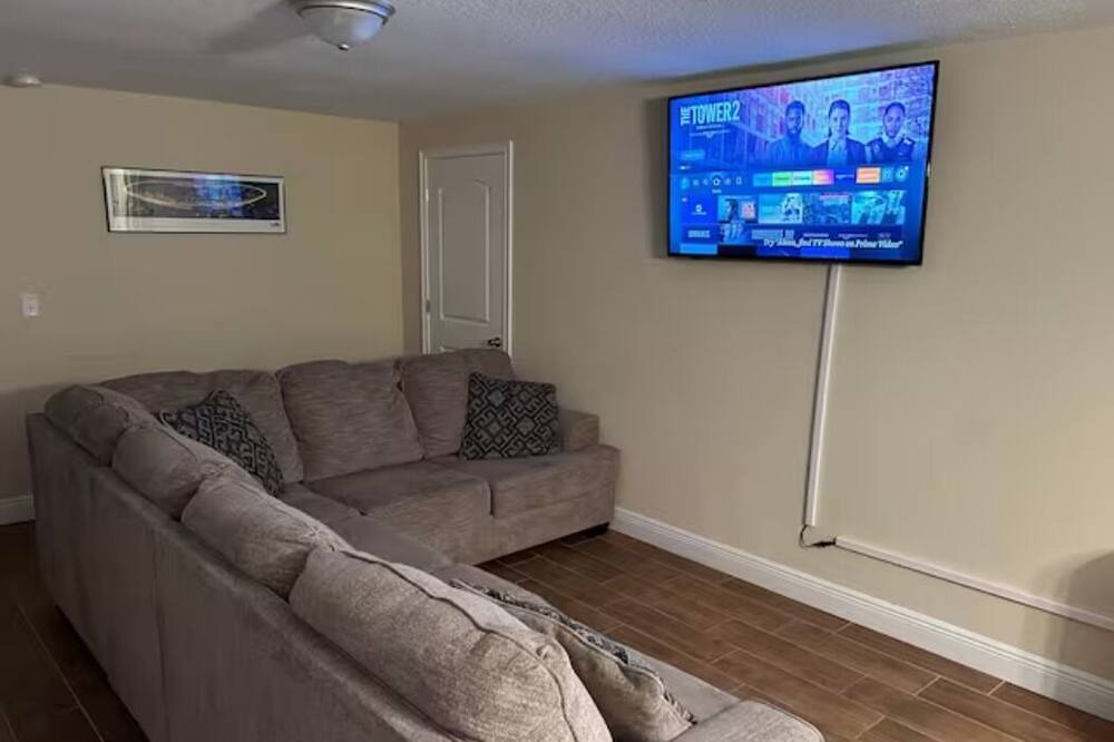 Photo of Livingroom in Deltona Lakes