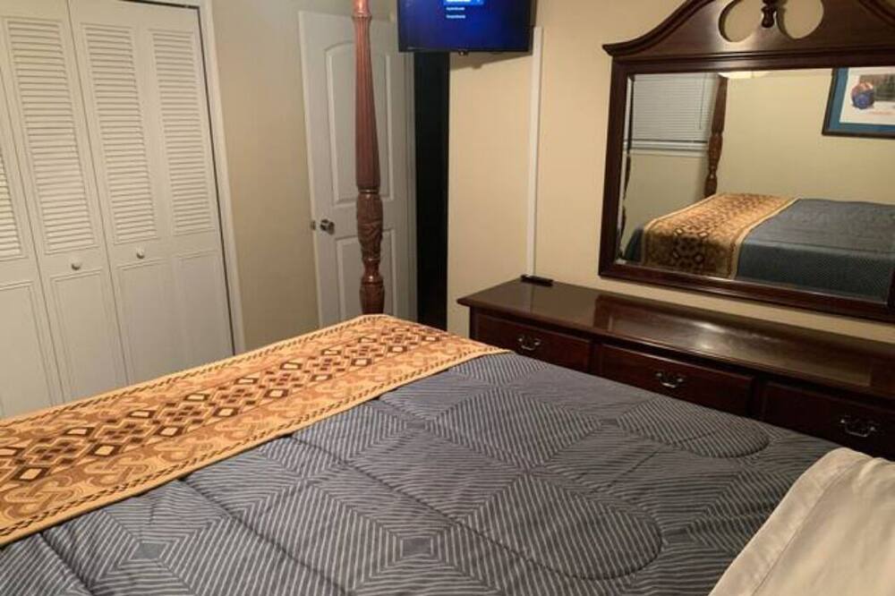 Photo of Bedroom in Deltona Lakes