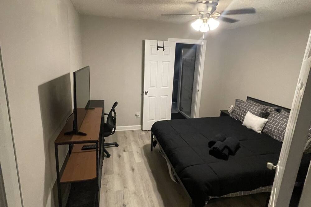 Photo of Bedroom in Church Street