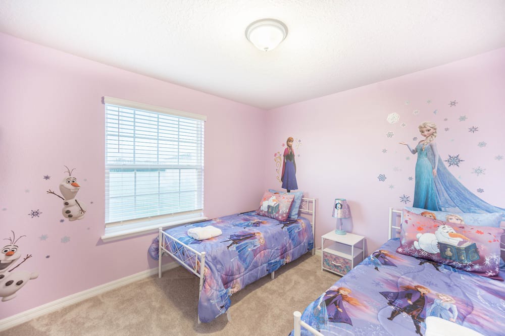 Photo of Bedroom in Loughman