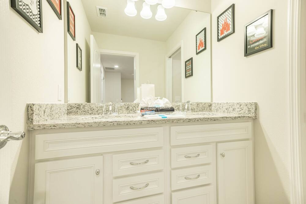 Photo of Bathroom in Loughman