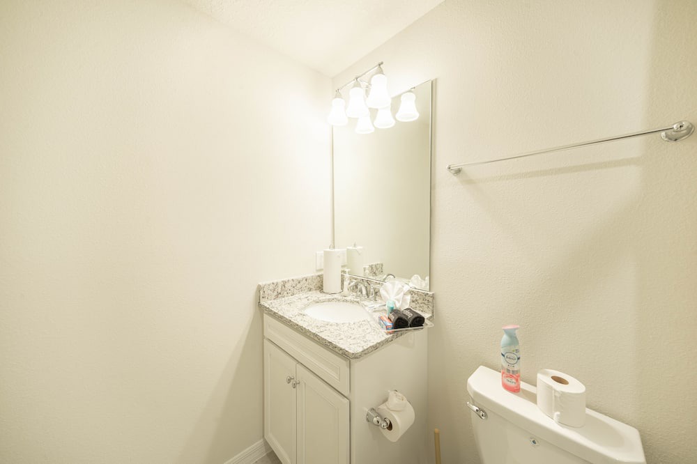 Photo of Bathroom in Loughman