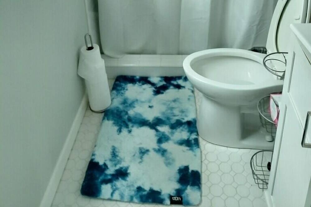 Photo of Bathroom in Tuscaloosa