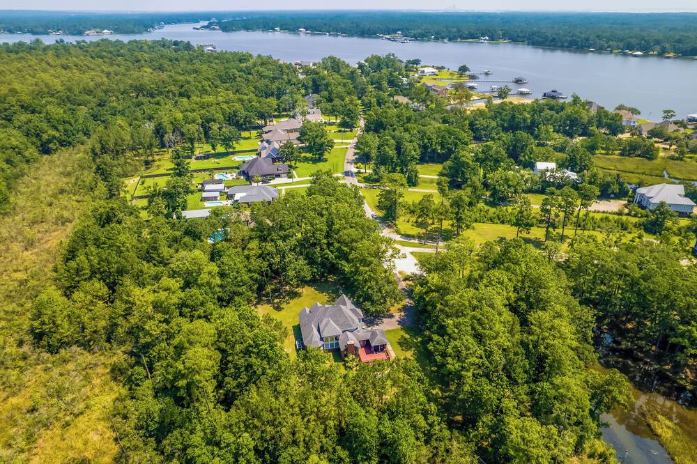 Photo of Outdoor in Theodore