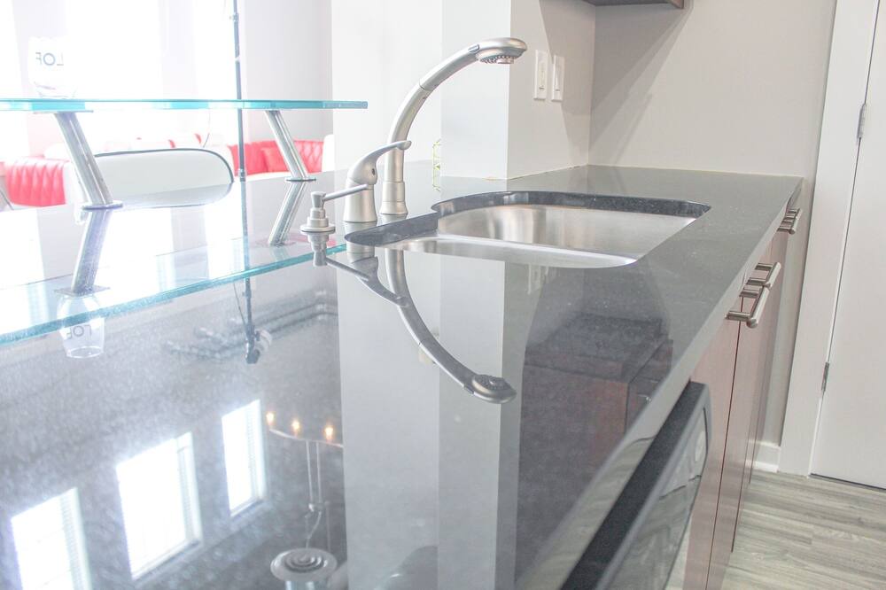 Photo of Kitchen in Atlantic Station Area