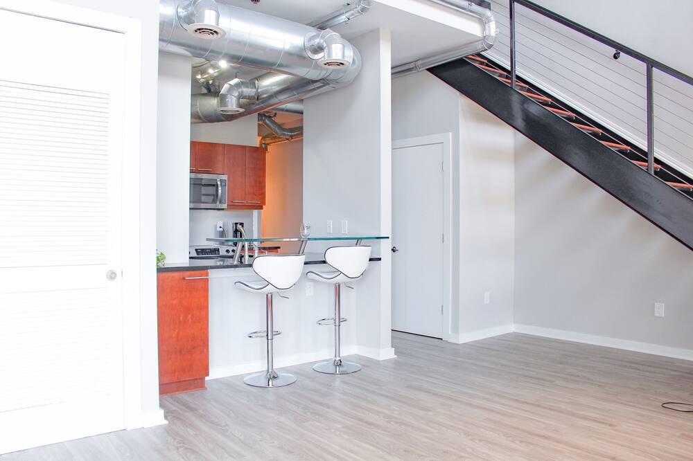 Photo of Kitchen in Atlantic Station Area