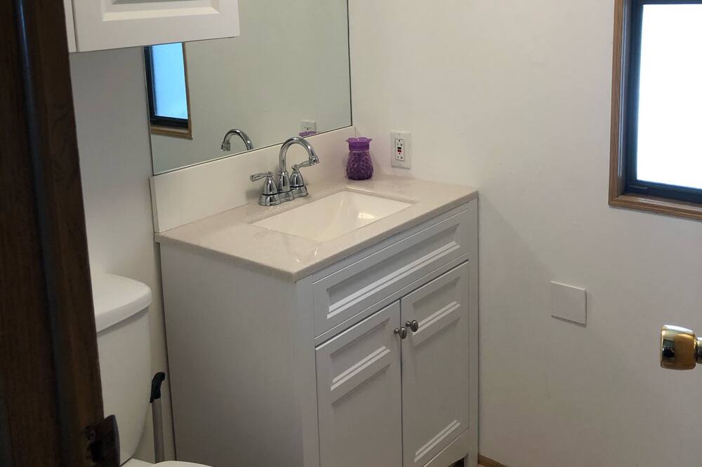 Photo of Bathroom in Fruitland Park