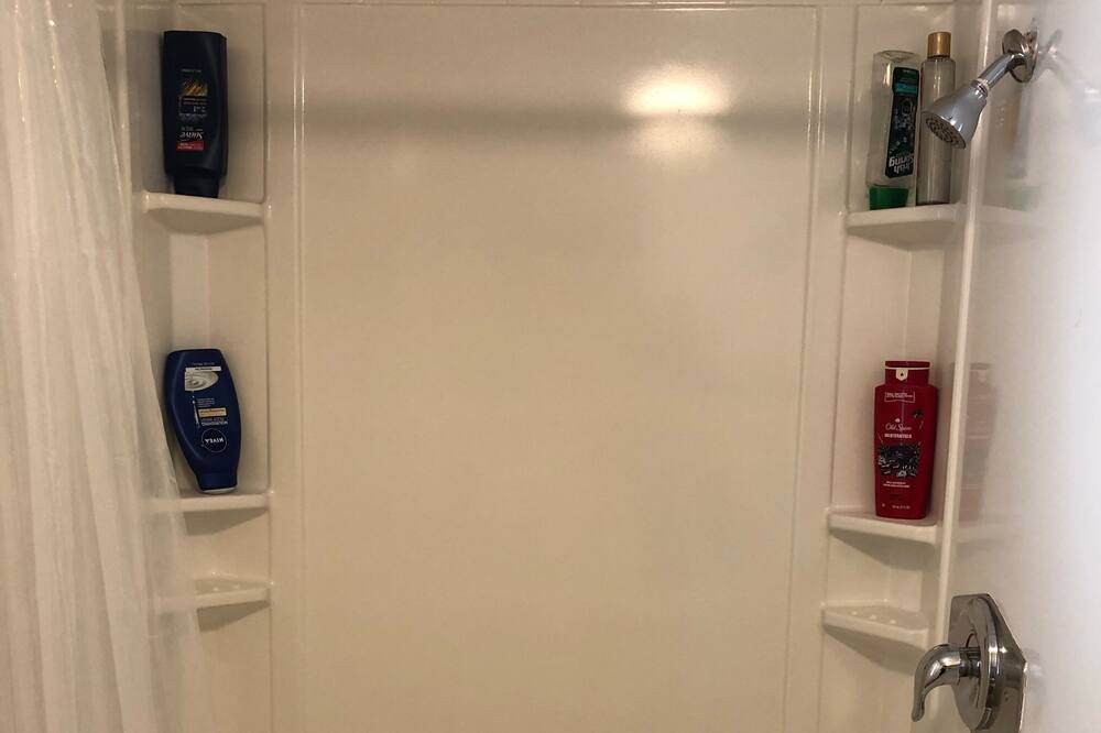 Photo of Bathroom in Fruitland Park