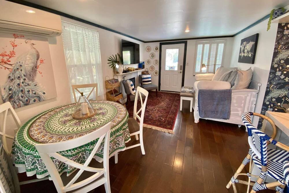 Photo of Livingroom in Palatka