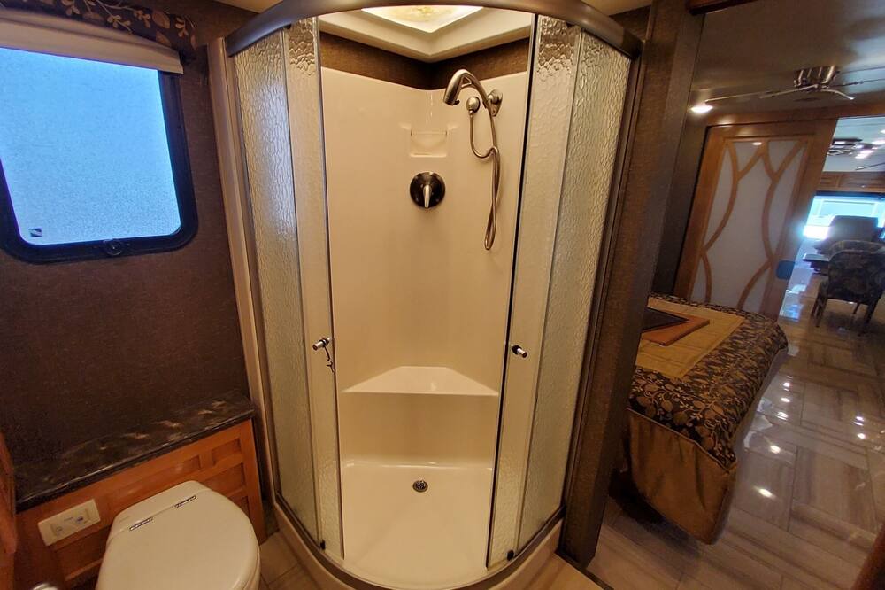 Photo of Bathroom in Umatilla