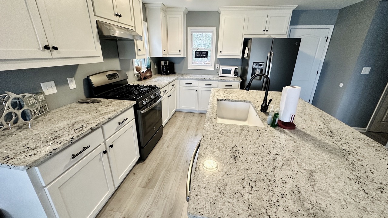 Photo of Kitchen in Deatsville