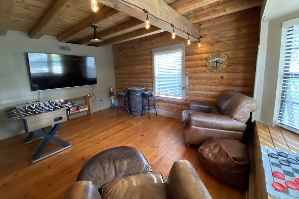 Photo of Livingroom in Crescent City