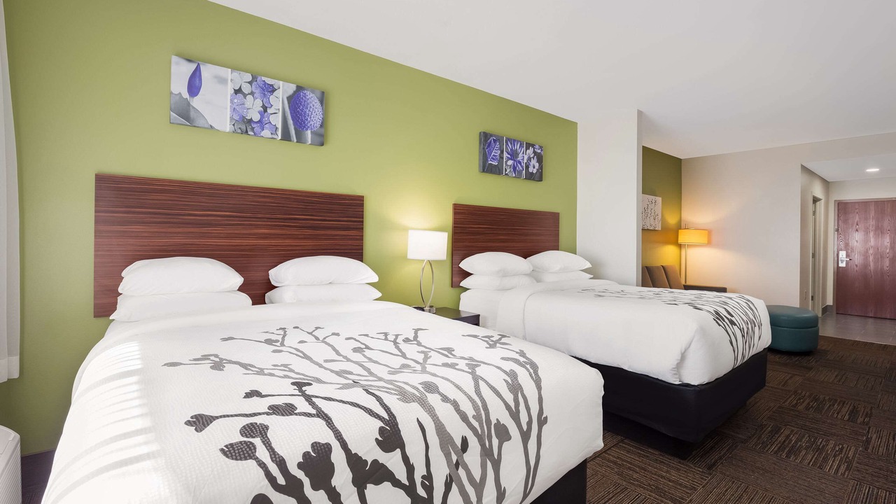 Photo of Bedroom in Saraland