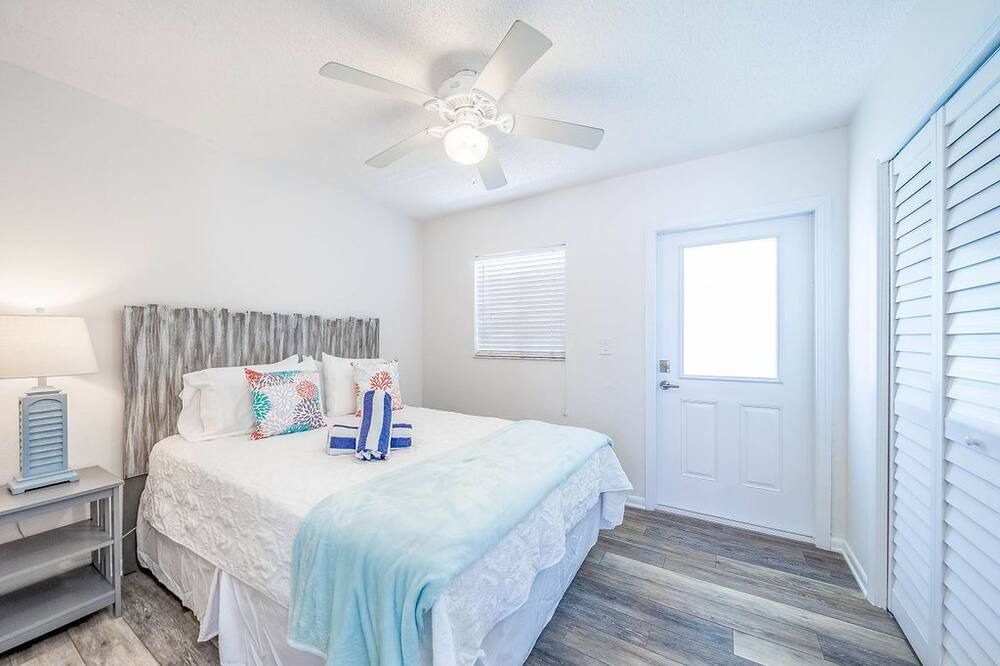 Photo of Bedroom in New Smyrna Beach