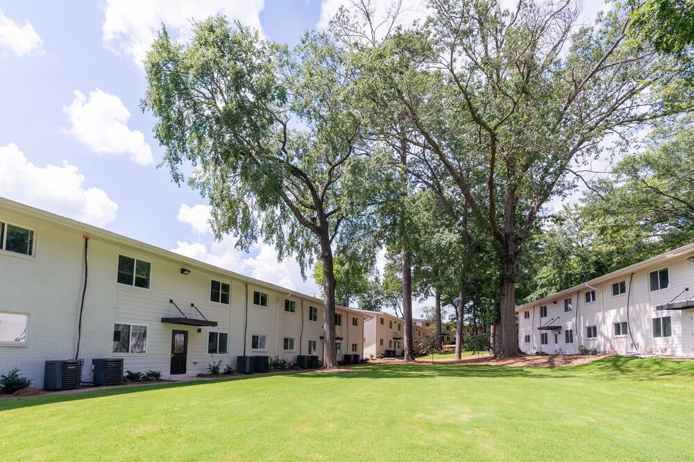 Photo of Outdoor in Lindridge-Martin Manor