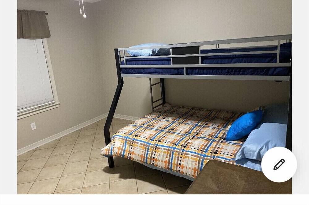 Photo of Bedroom in Pensacola