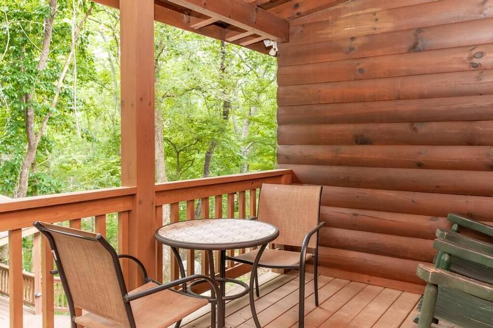 Photo of Patio Balcony in Pine Mountain Valley