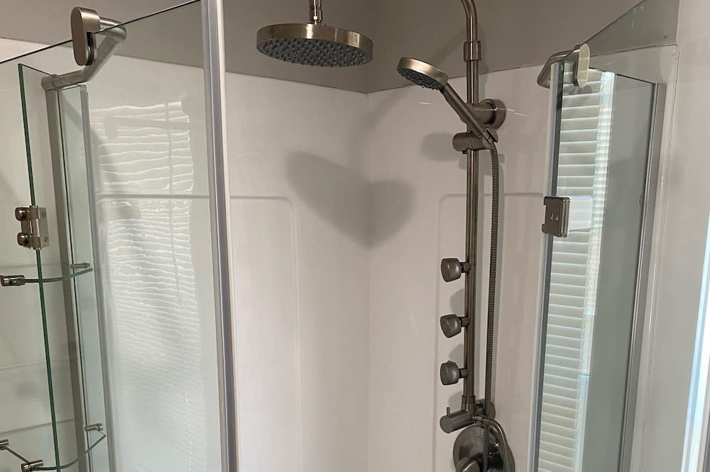 Photo of Bathroom in Mobile