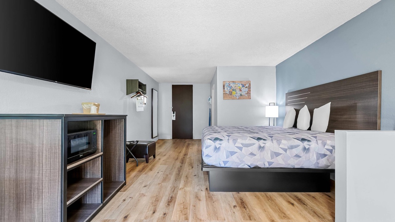 Photo of Bedroom in Montgomery