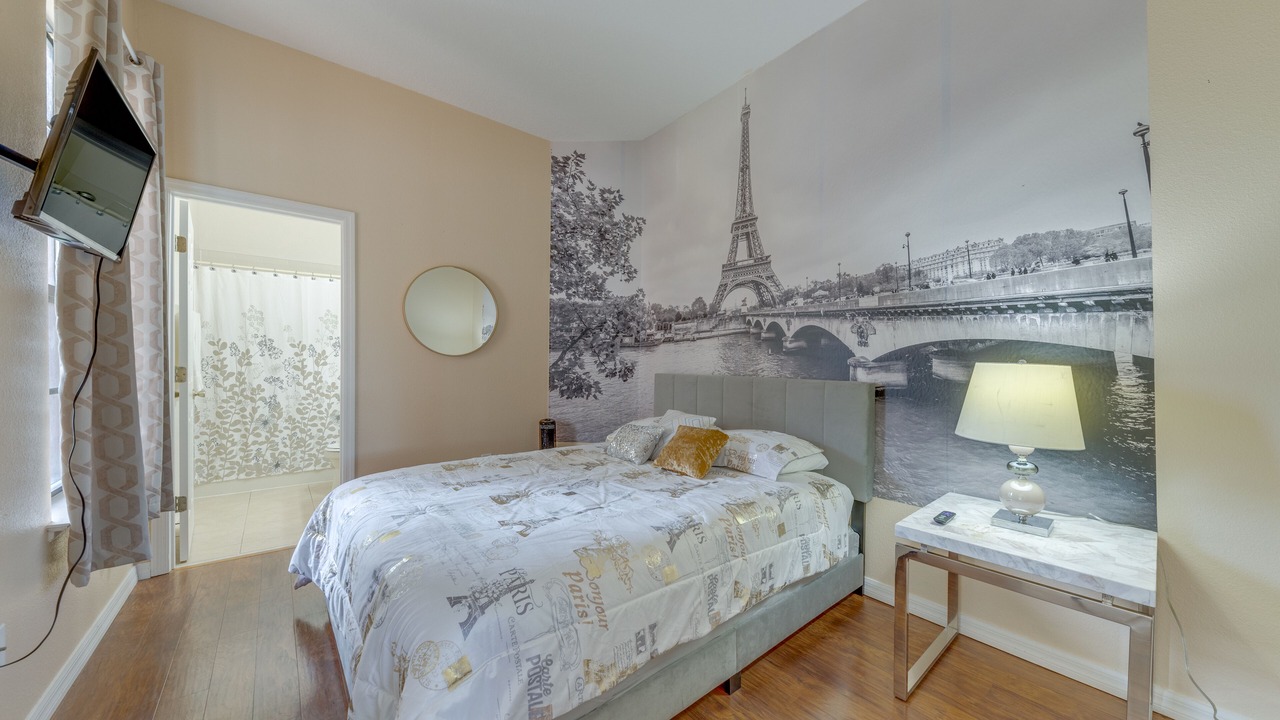 Photo of Bedroom in Legacy Park