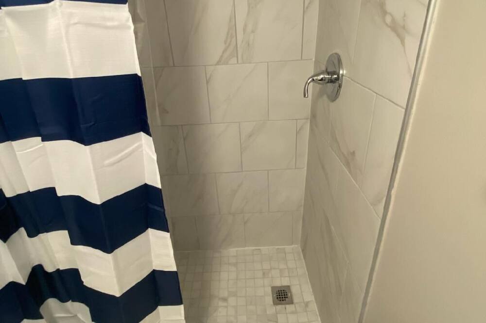 Photo of Bathroom in Wetumpka